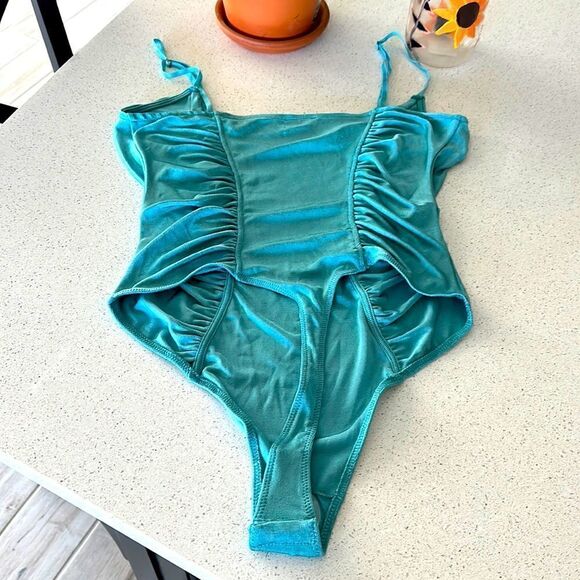 NWOT Free People Bodysuit Teal Loose Fit Ruched Tank S Stretchable Retro Thong - Picture 9 of 12